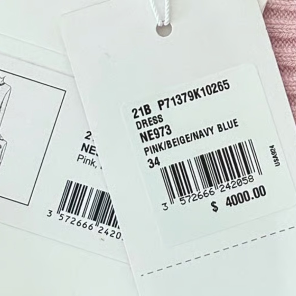 CHANEL CASHMERE PLAID POLKA DOT 2021 Autumn Rhinestone Buttons Logo 40 - Picture 16 of 16